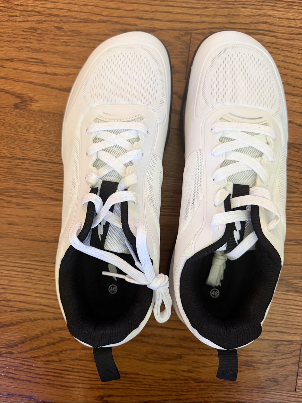 Wide toe box zero drop tennis/pickleball sneakers